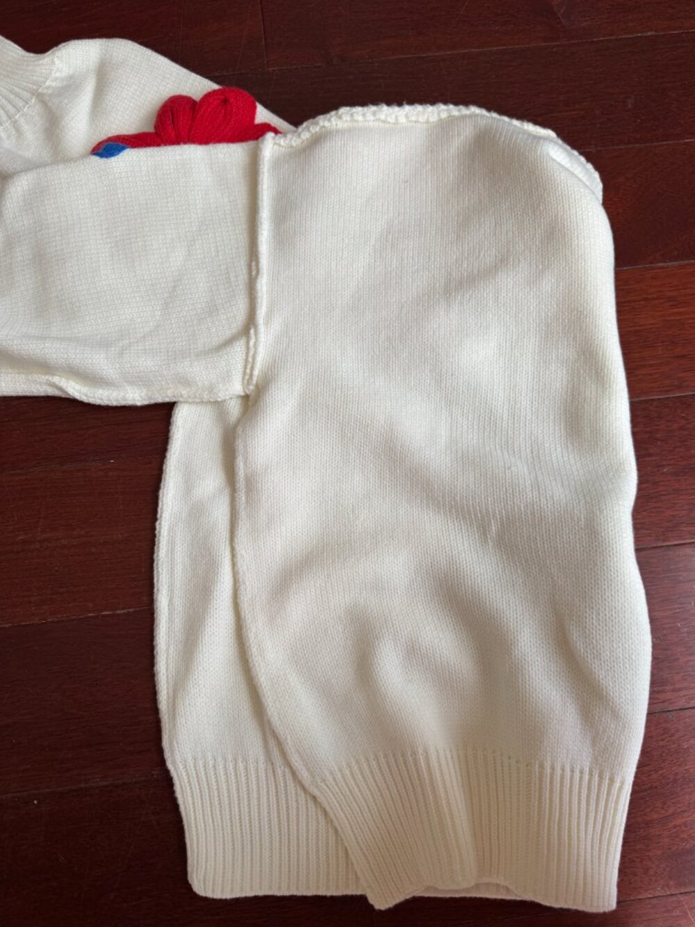 Flower Sweater - Picture 7 of 7